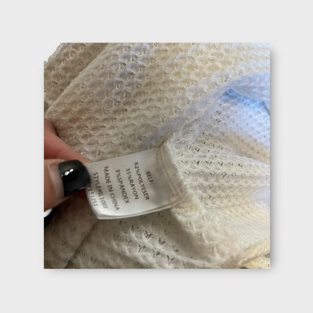 Pink Lily Waffle Knit Long Sleeve Oatmeal V-neck Top - Picture 8 of 8